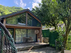 Ayder Yaylası yakınında doğa içinde modern bungalow ev